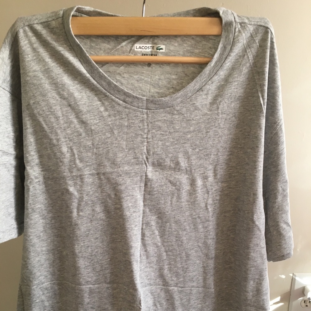 Tee shirt